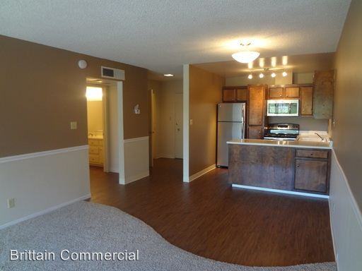 2215 9th Street - Photo 3 of 15