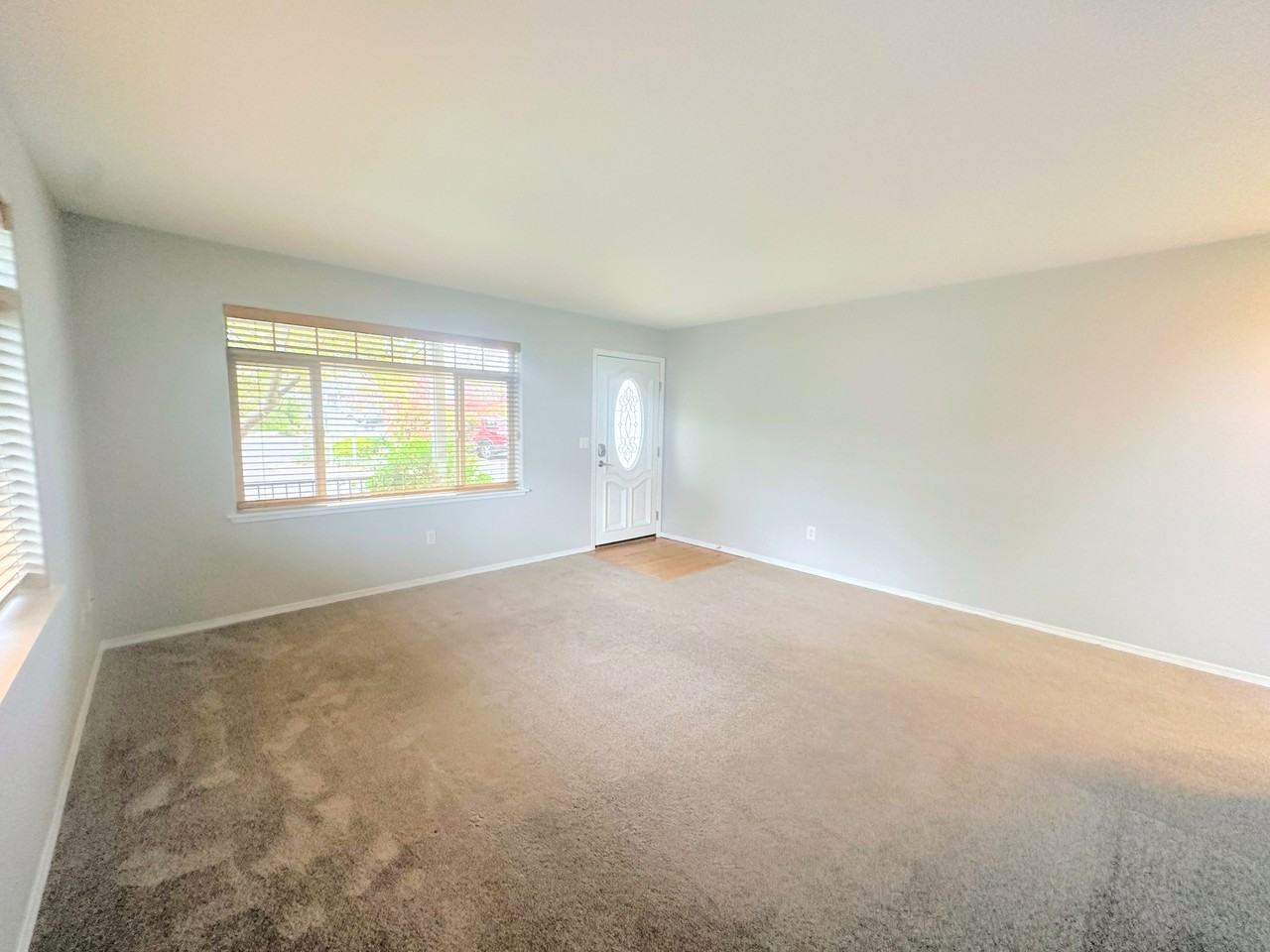 45 Crocker St #NA - Photo 3 of 17