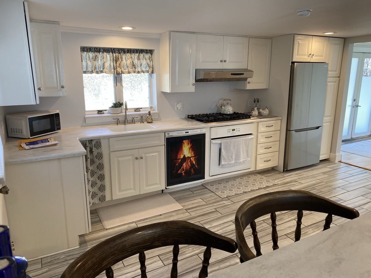 19 Lenox Rd #NA - Photo 5 of 22