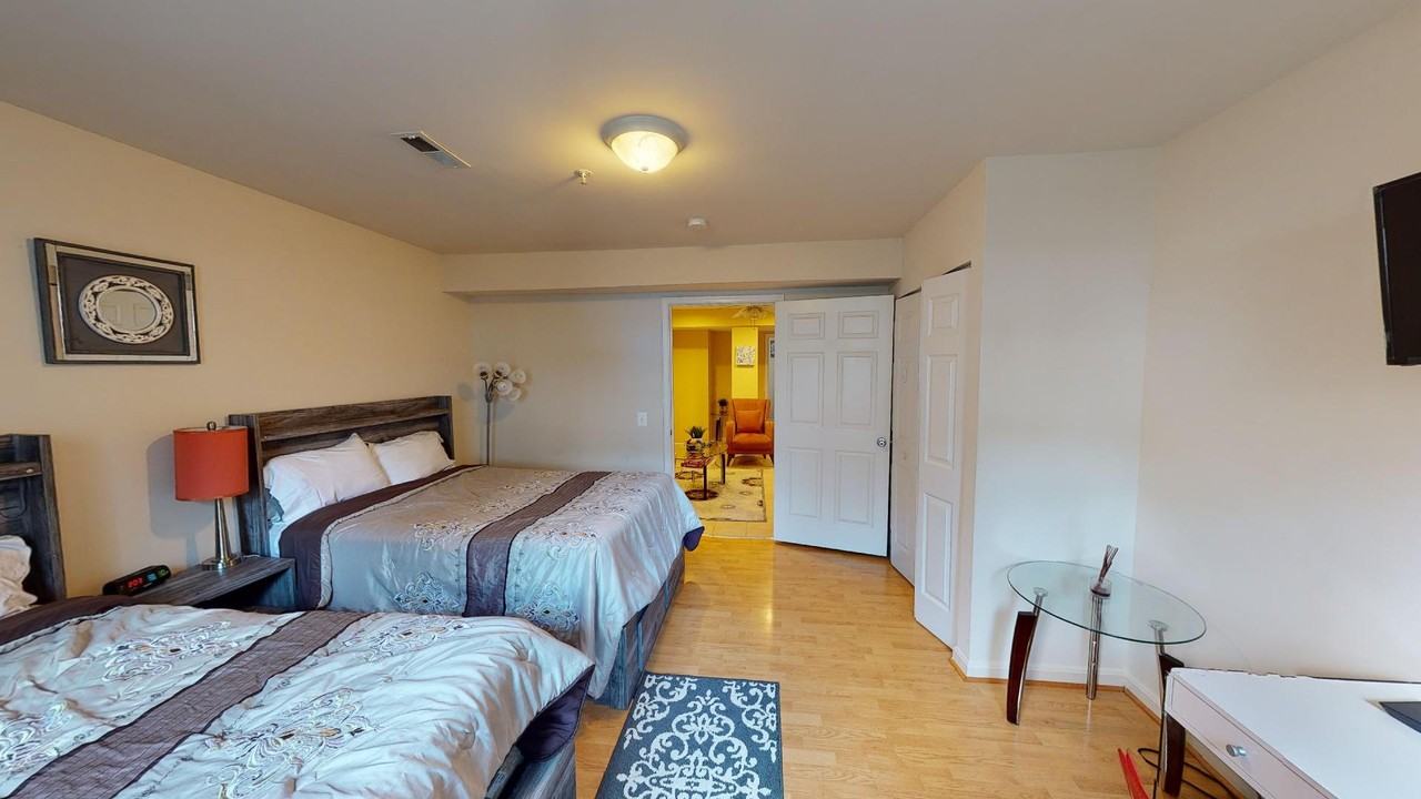 734 Park Rd Nw #B2 - Photo 4 of 10