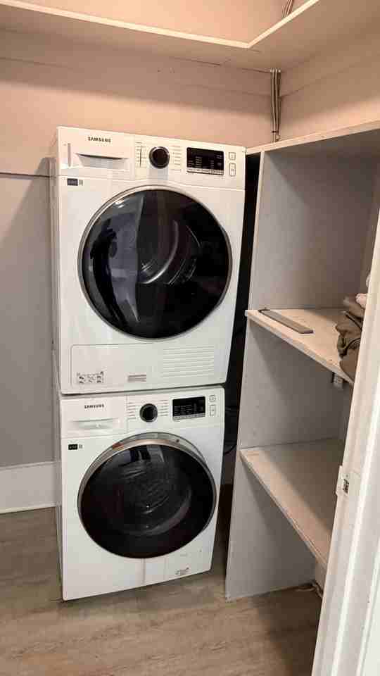 Murray St - Photo 3 of 9