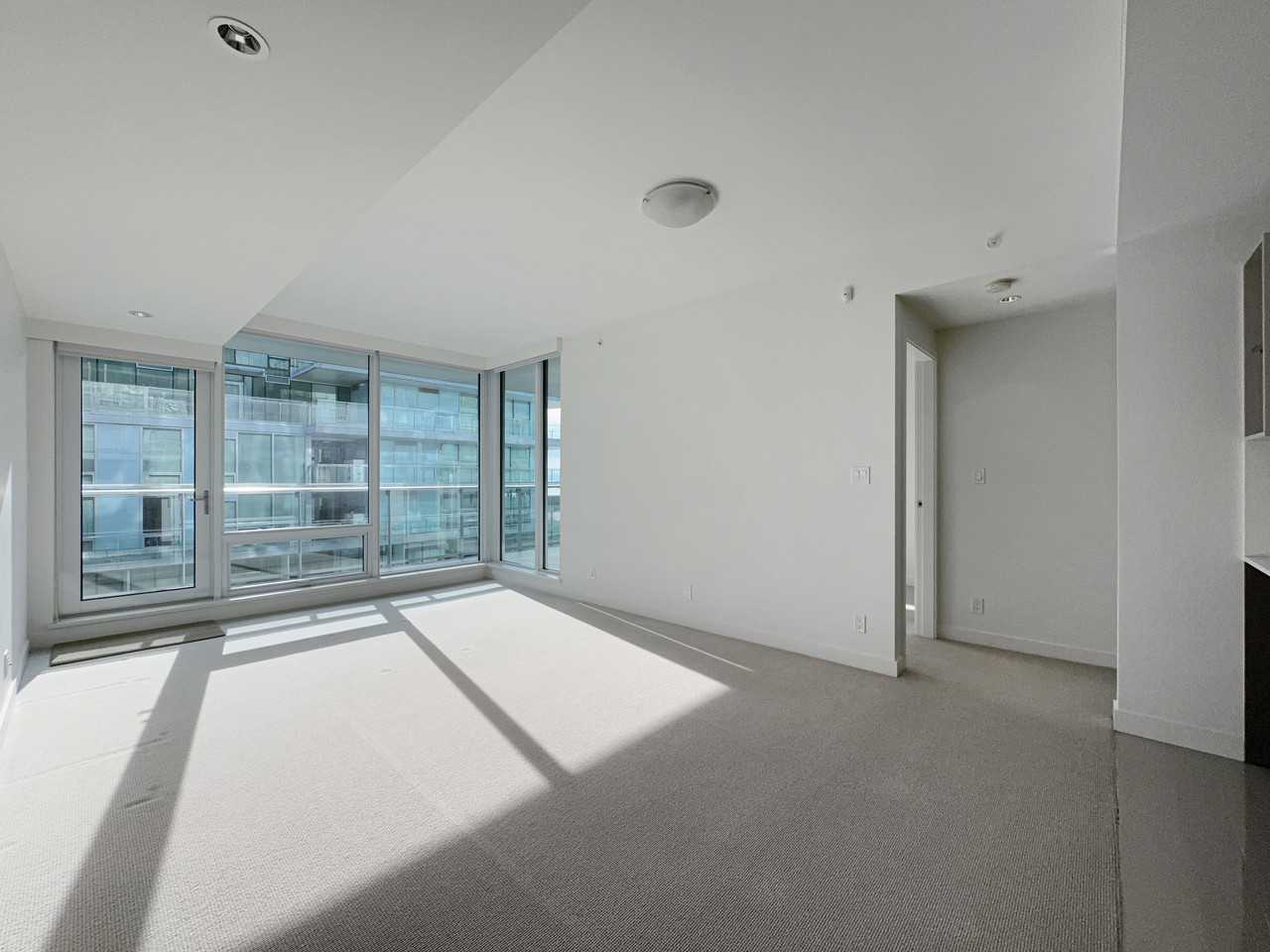 6633 Pearson Way - Photo 5 of 22