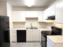 featured image of 2590 2590 / 2594 California Park Drive