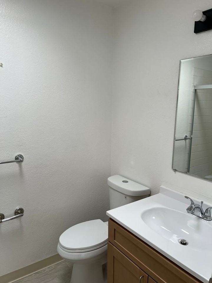 33077 Lake Michigan St - Photo 2 of 16