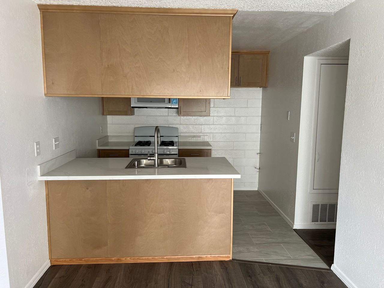 33077 Lake Michigan St - Photo 6 of 16