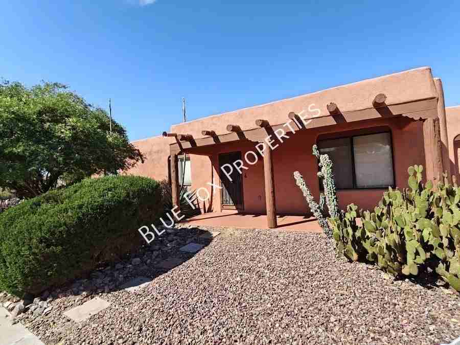 9097 N Jessy Ln - Photo 6 of 50