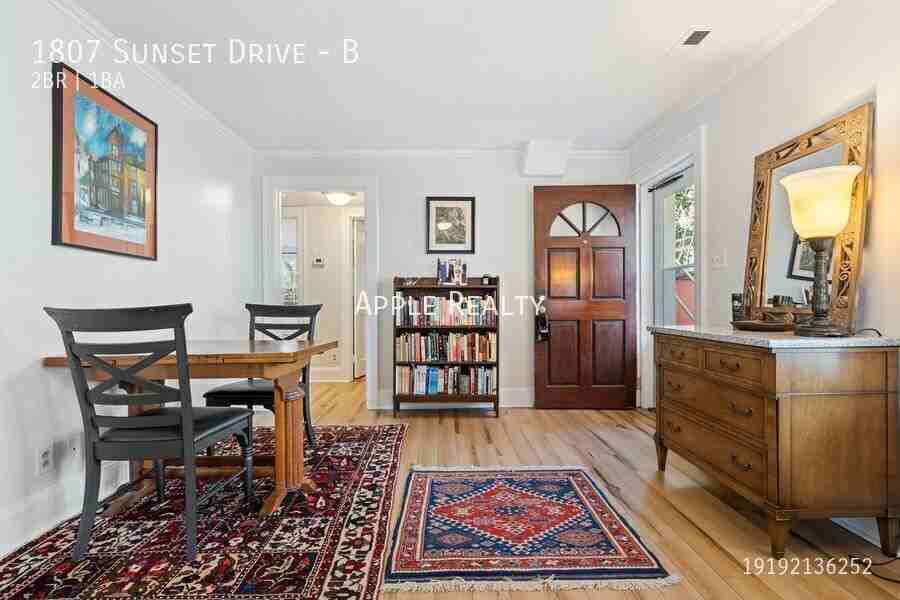 1807 Sunset Dr #B - Photo 5 of 13