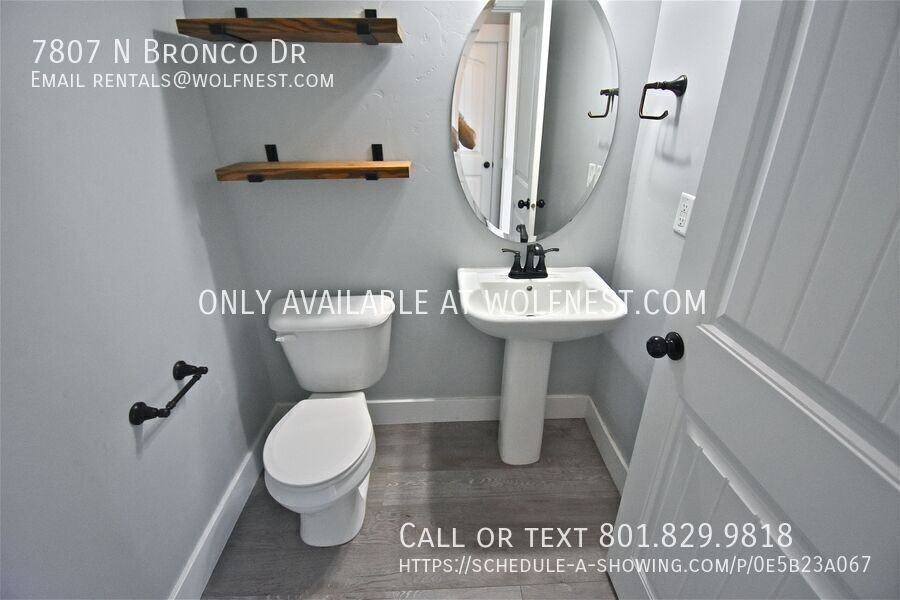 7807 N Bronco Dr - Photo 2 of 38