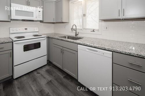 942 S 57th St - Photo 6 of 16