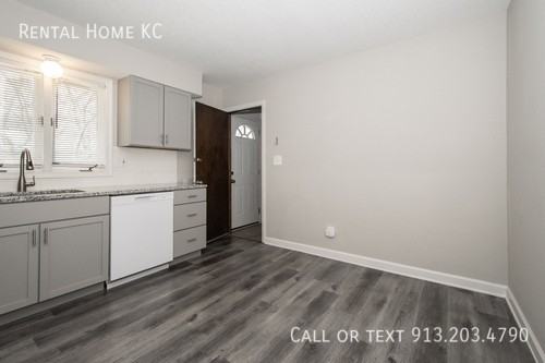 942 S 57th St - Photo 7 of 16