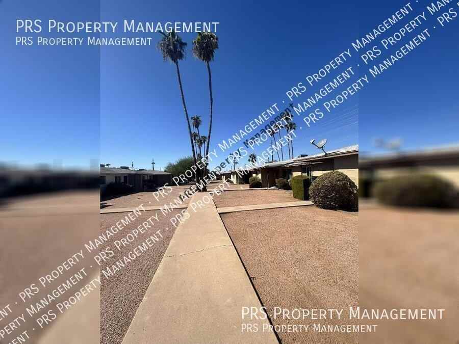 5233 E University Dr Apt B - Photo 4 of 26