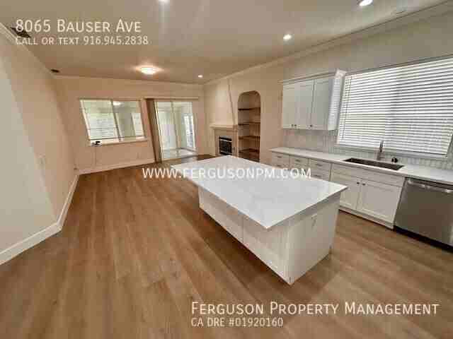 8065 Bauser Ave - Photo 6 of 30