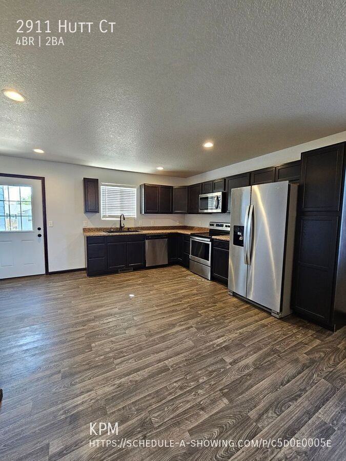 2911 Hutt Ct - Photo 5 of 21