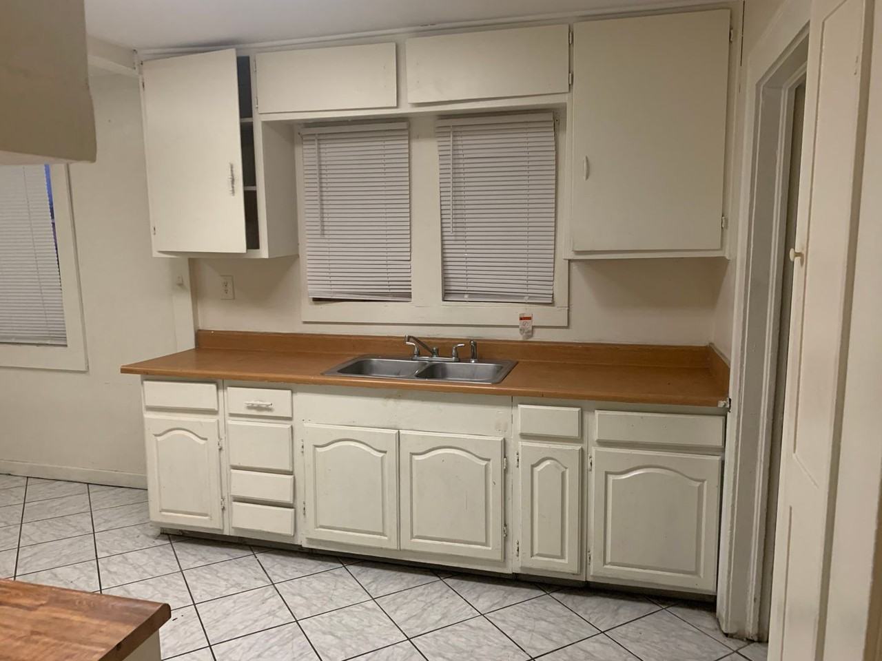 1815 Potomac Ave - Photo 7 of 13