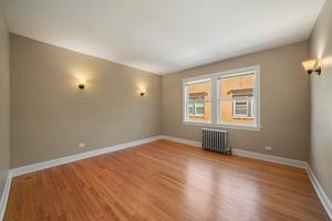 featured image of 1921 Grove Ave #26