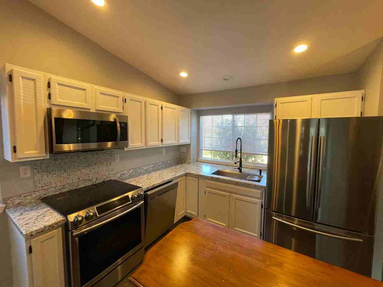 3312 48th Avenue Ct Ne - Photo 4 of 25