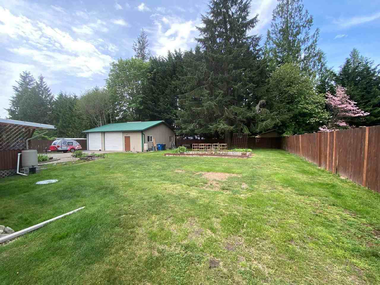 24809 Old Owen Rd - Photo 2 of 41