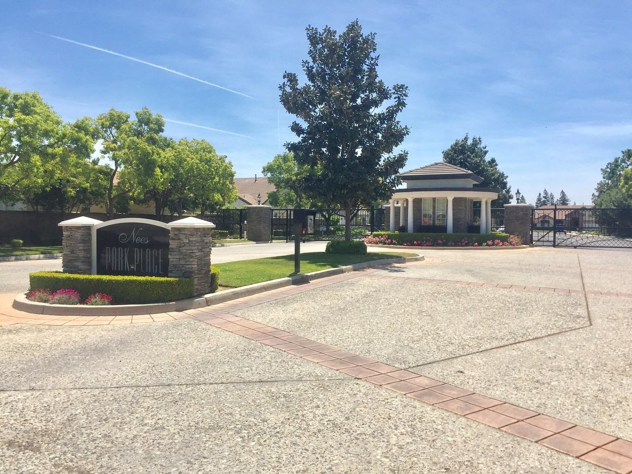 919 E Todd Ct - Photo 3 of 6