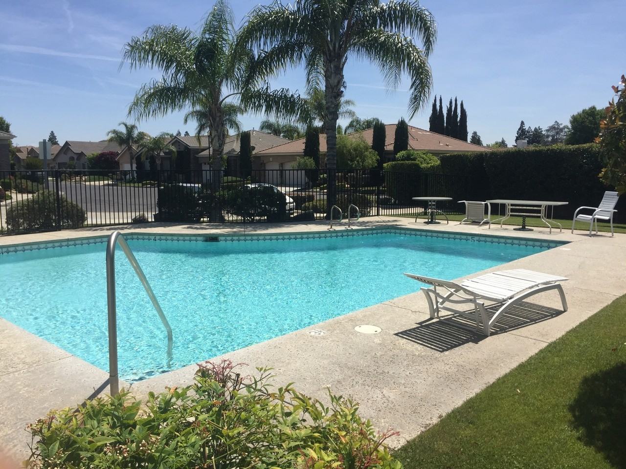 919 E Todd Ct - Photo 4 of 6