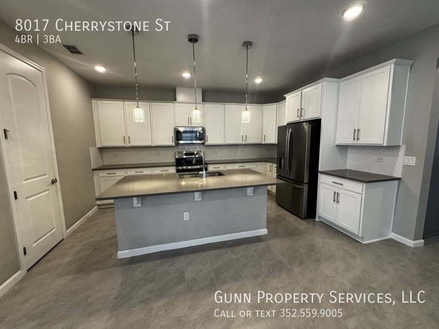 8017 Cherrystone St - Photo 4 of 22