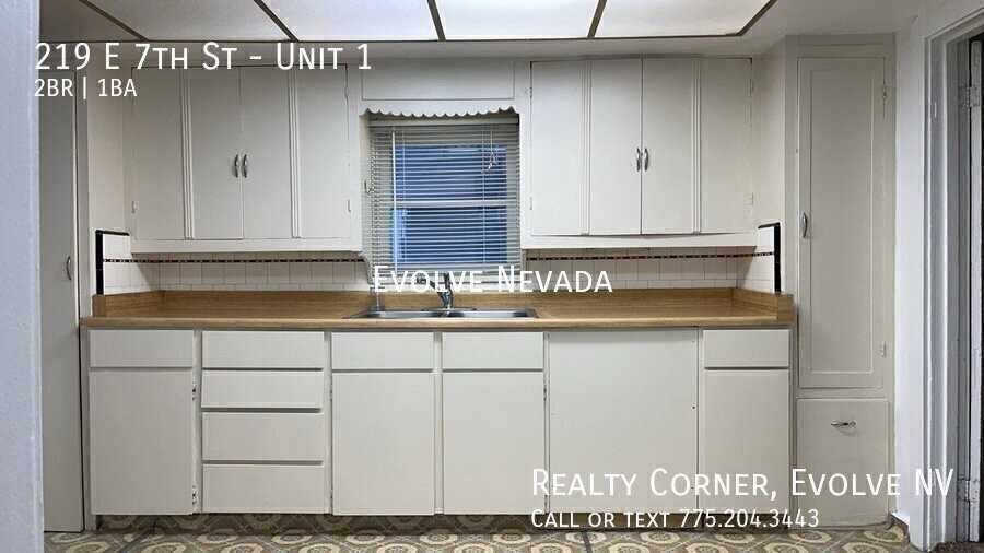 219 E 7th St #1 - Photo 6 of 16