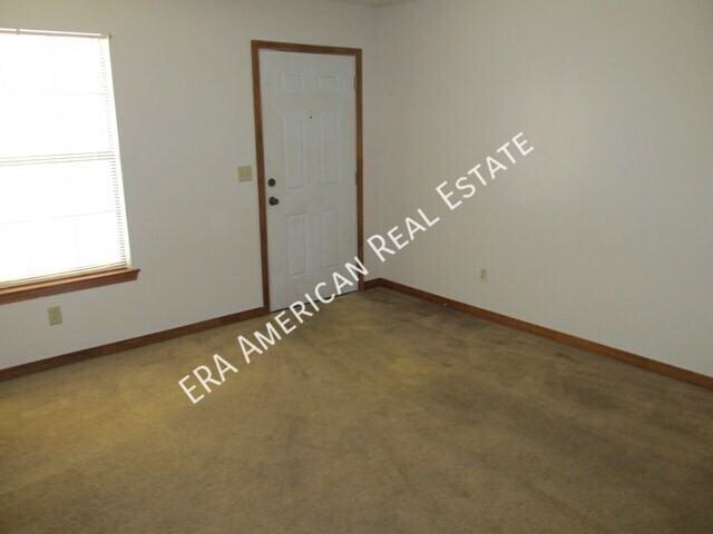 204 Davenport Rd Apt 15 - Photo 2 of 10