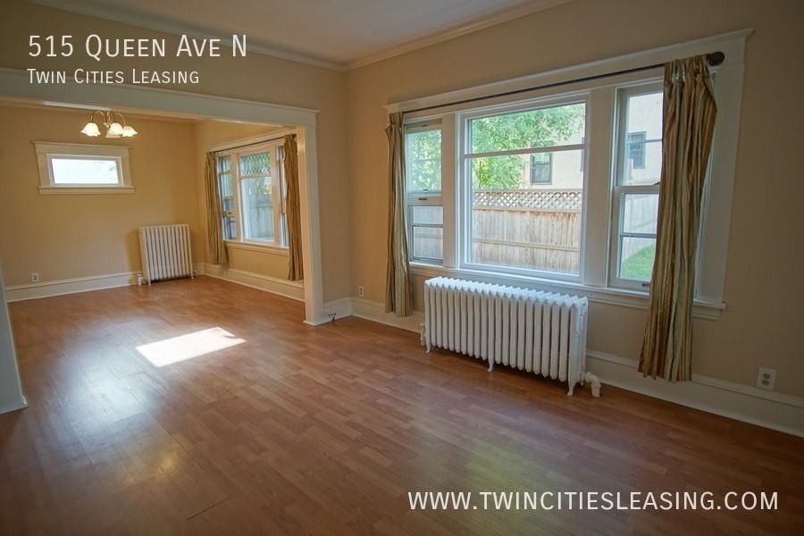515 Queen Ave N - Photo 4 of 22