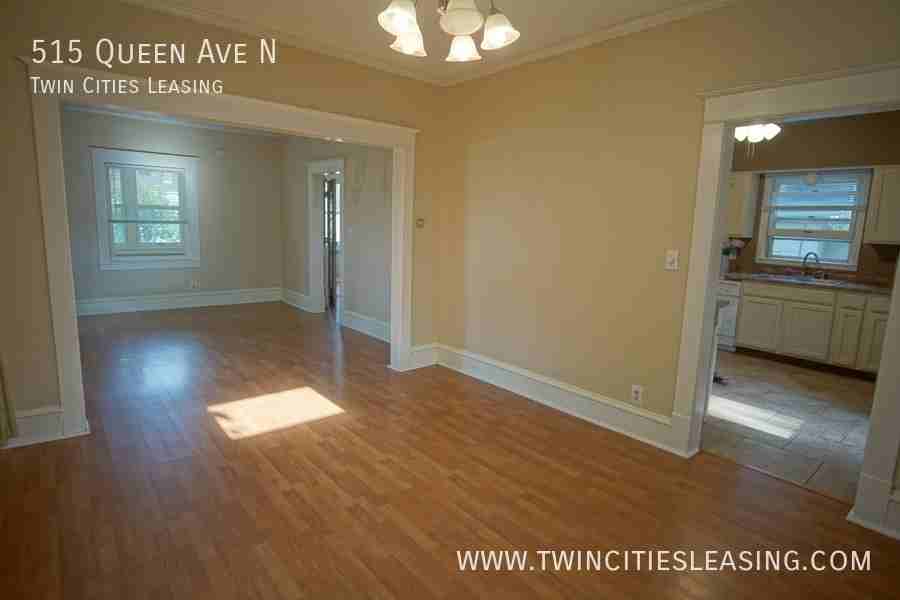 515 Queen Ave N - Photo 6 of 22