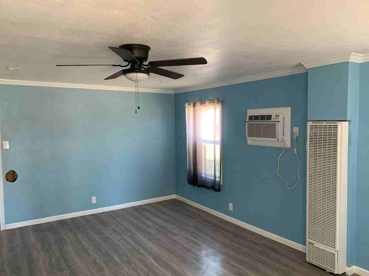 1939 Radiance Dr - Photo 4 of 11