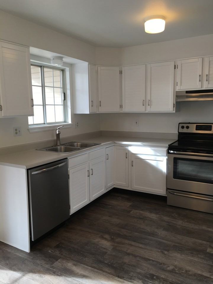 109 Pheasant Run - Photo 6 of 18