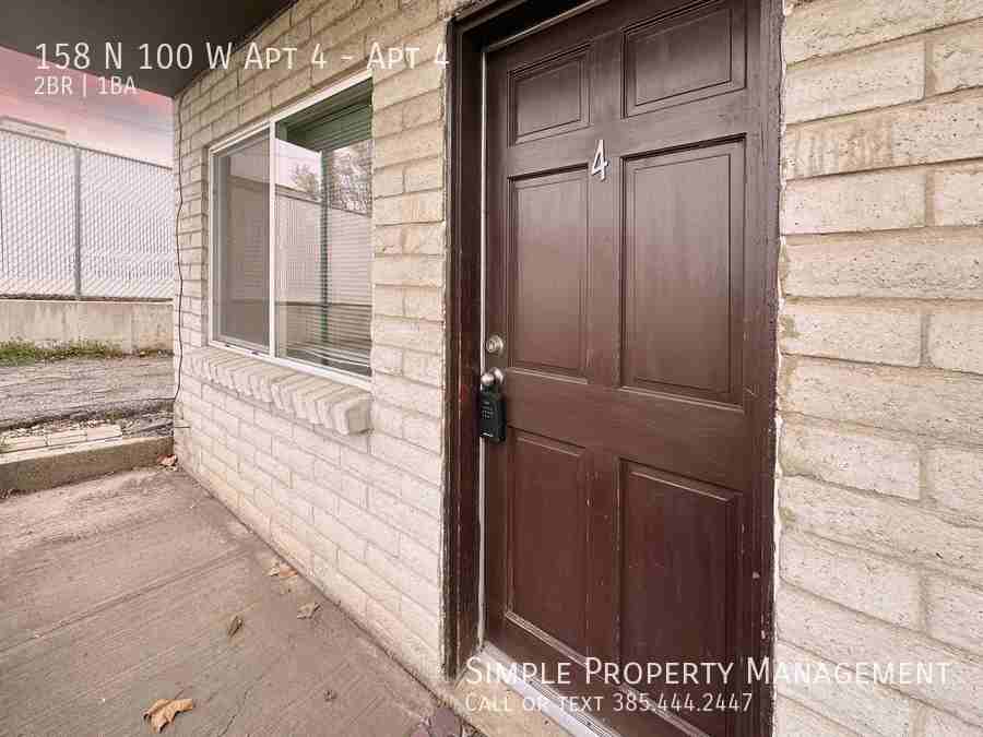158 N 100 W Apt 4 #4 - Photo 4 of 13