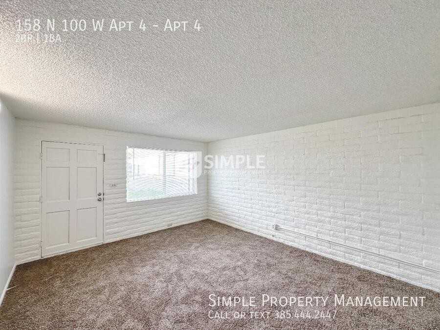 158 N 100 W Apt 4 #4 - Photo 6 of 13