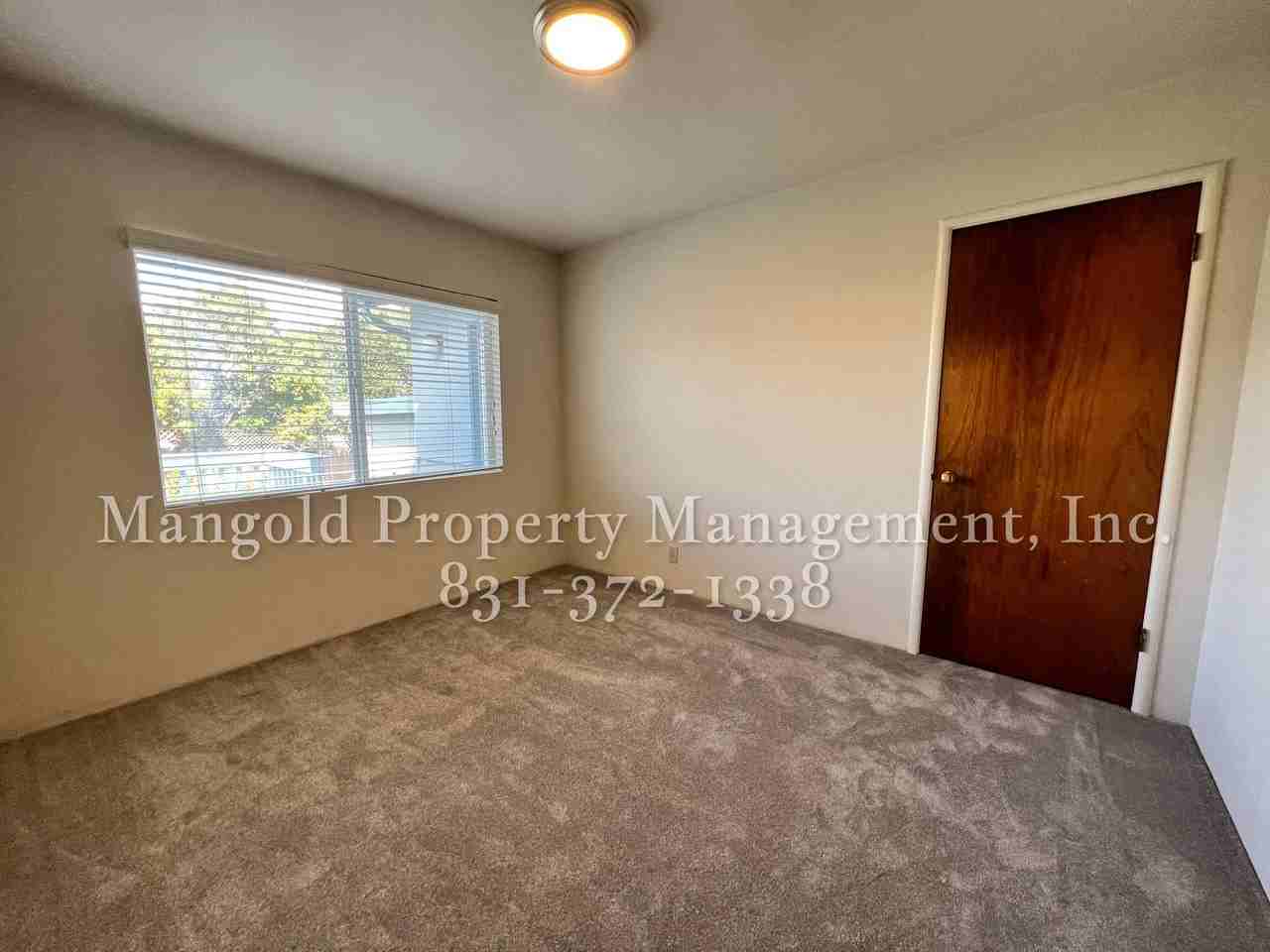 760 Prescott Ave - Photo 7 of 9