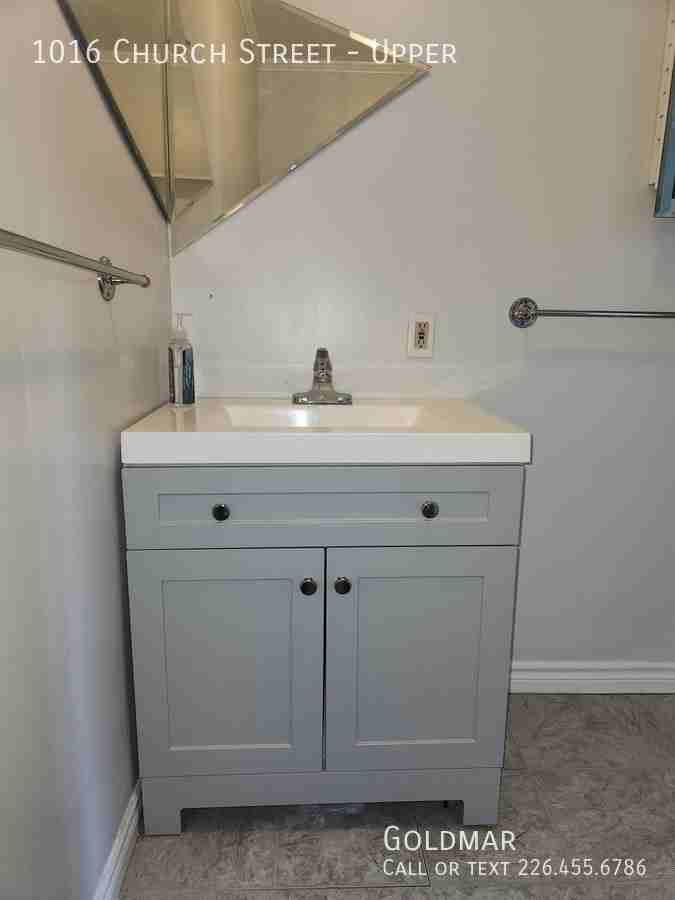 1016 Church St - Photo 7 of 17