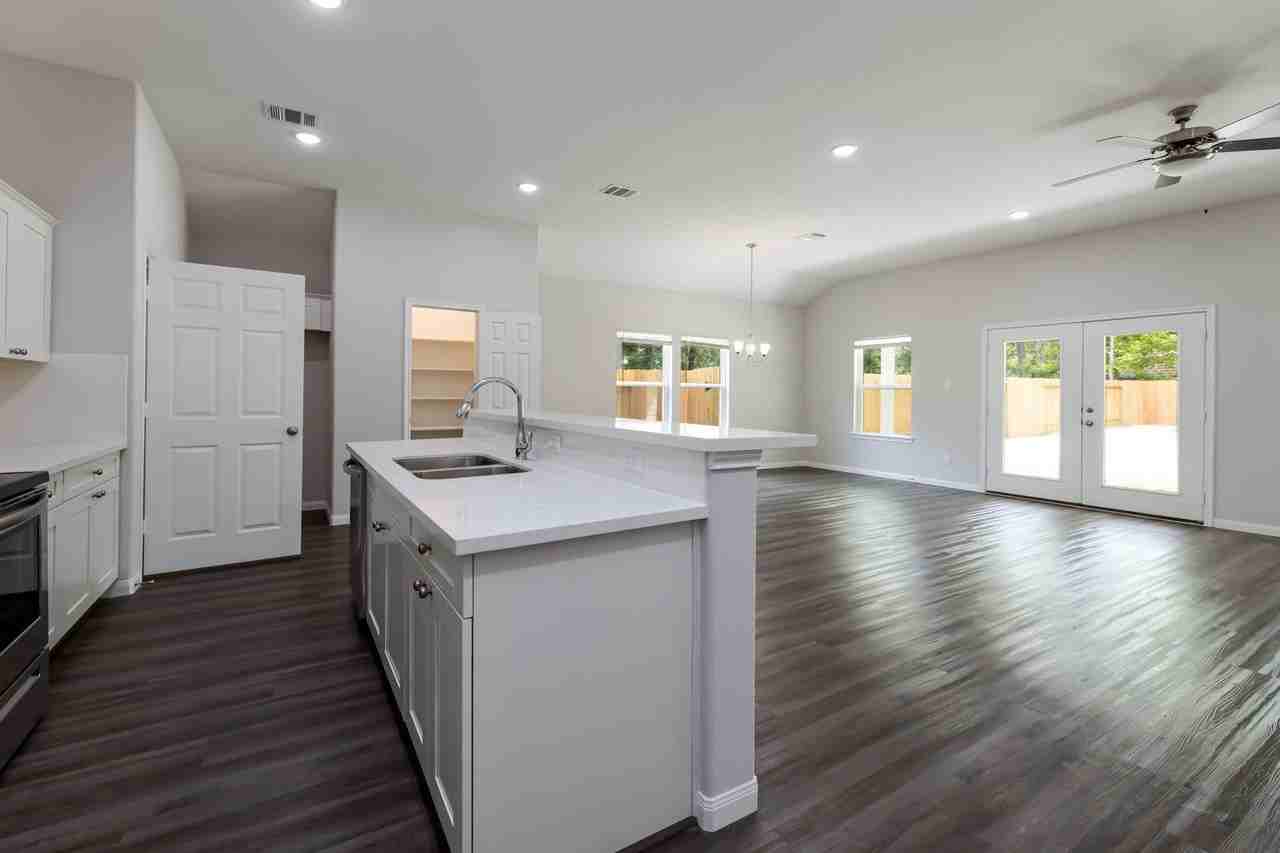 2029 County Road 3550 - Photo 3 of 17