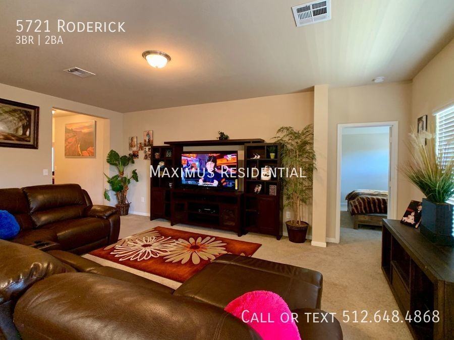 5721 Roderick Dr - Photo 2 of 21