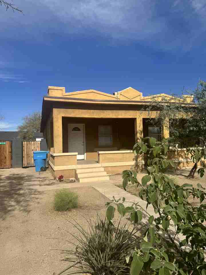 1230 E Pierce - 1 #1230 - Photo 2 of 30