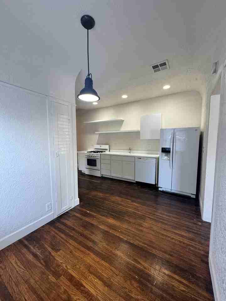 1230 E Pierce - 1 #1230 - Photo 6 of 30