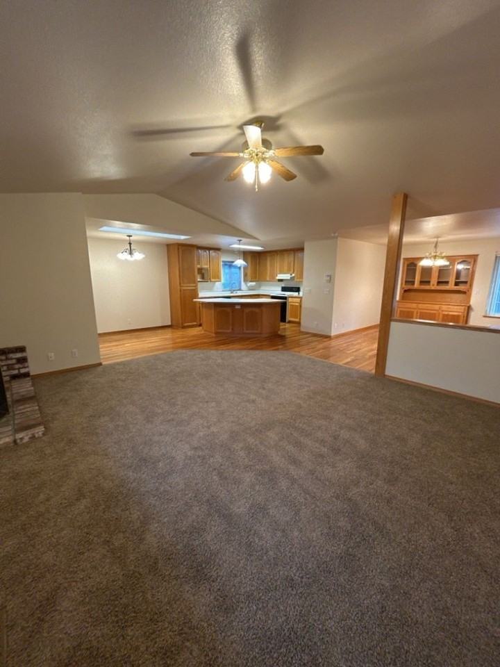 4163 Cedar St - Photo 5 of 24