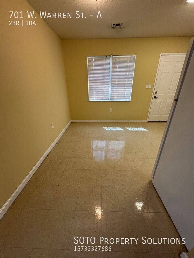 701 Warren St #A - Photo 2 of 9