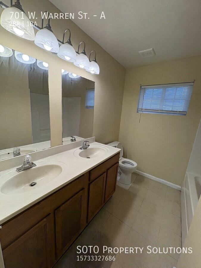 701 Warren St #A - Photo 7 of 9