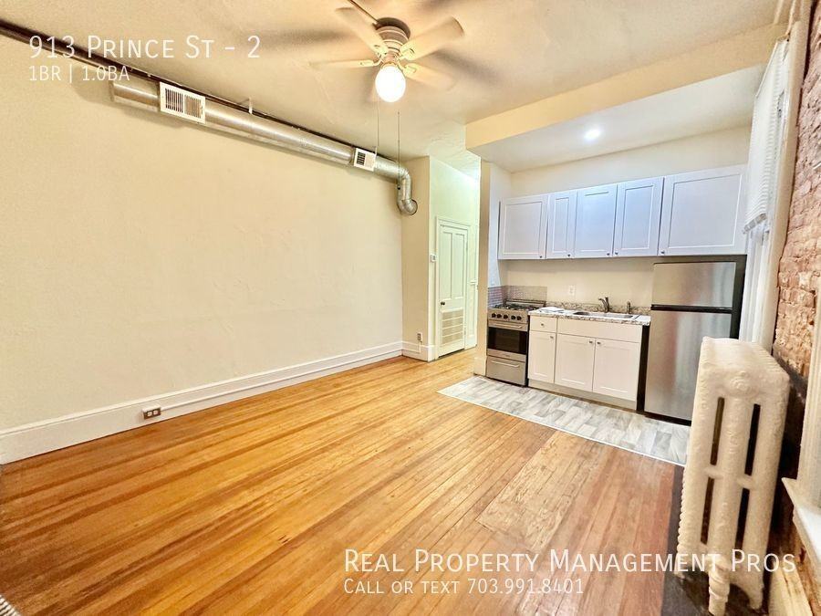 913 Prince St #2 - Photo 5 of 16