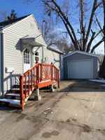 featured image of 530 W 9th St N