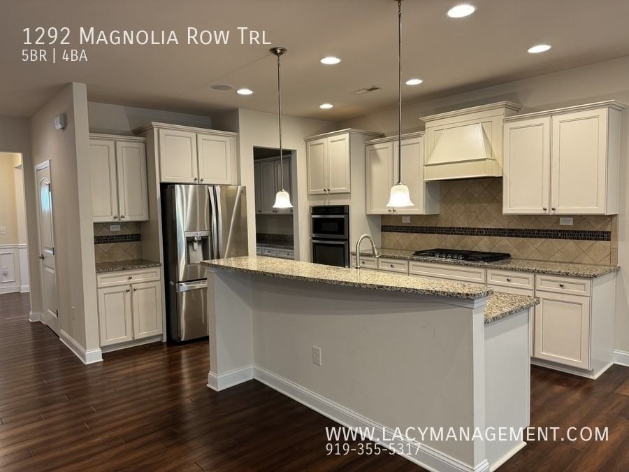 1292 Magnolia Row Trl - Photo 7 of 31