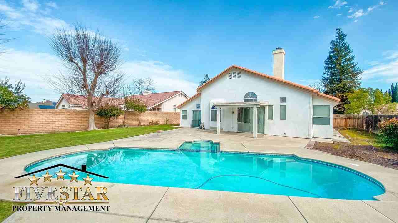 8501 Tamworth St - Photo 3 of 23