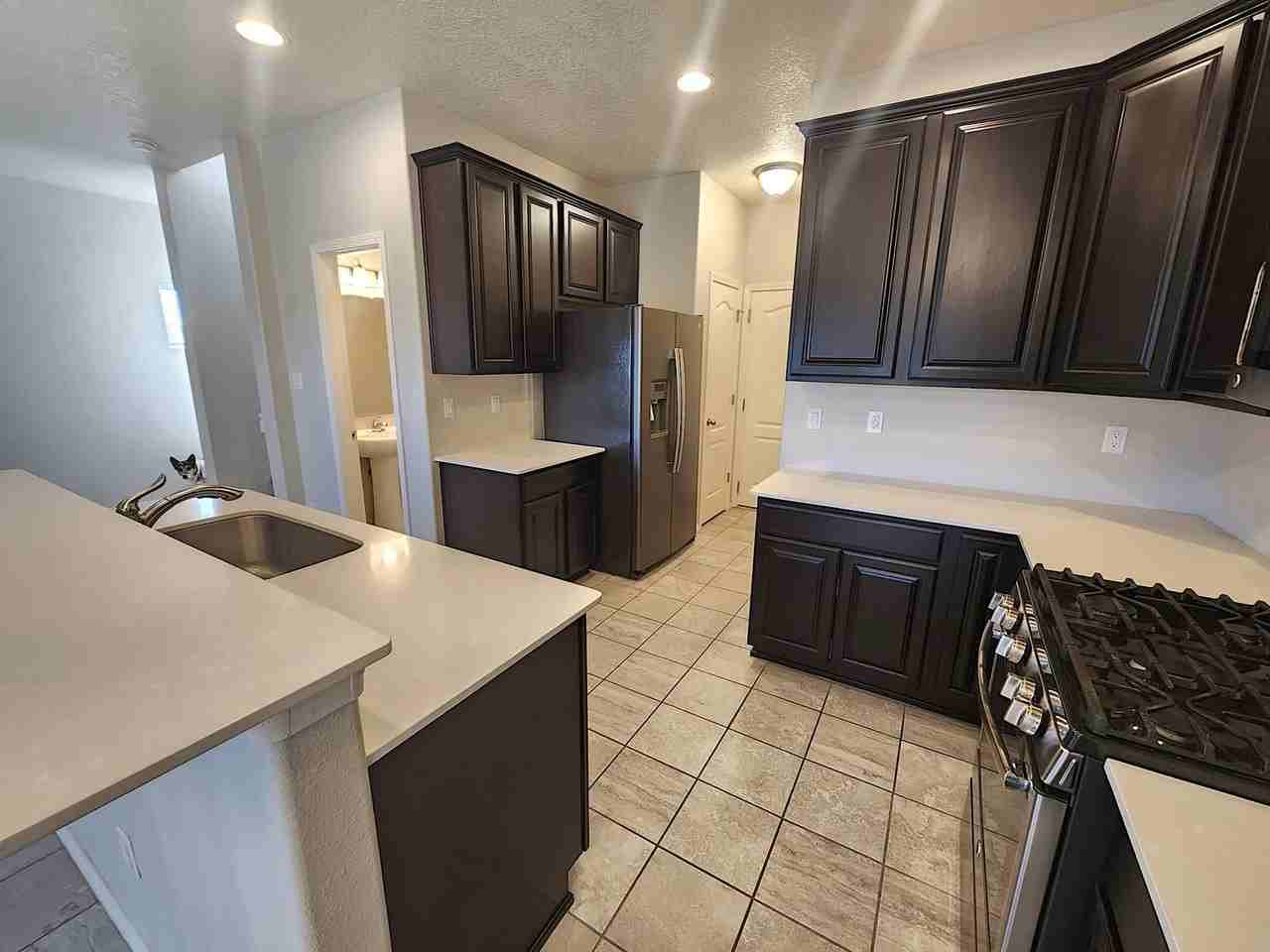 8701 Arkansas Rd Nw - Photo 4 of 23