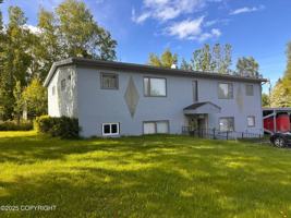 featured image of 5324 Sharon St