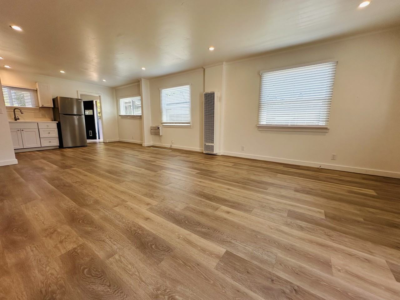 46 Ocean View Ave #46C - Photo 2 of 16