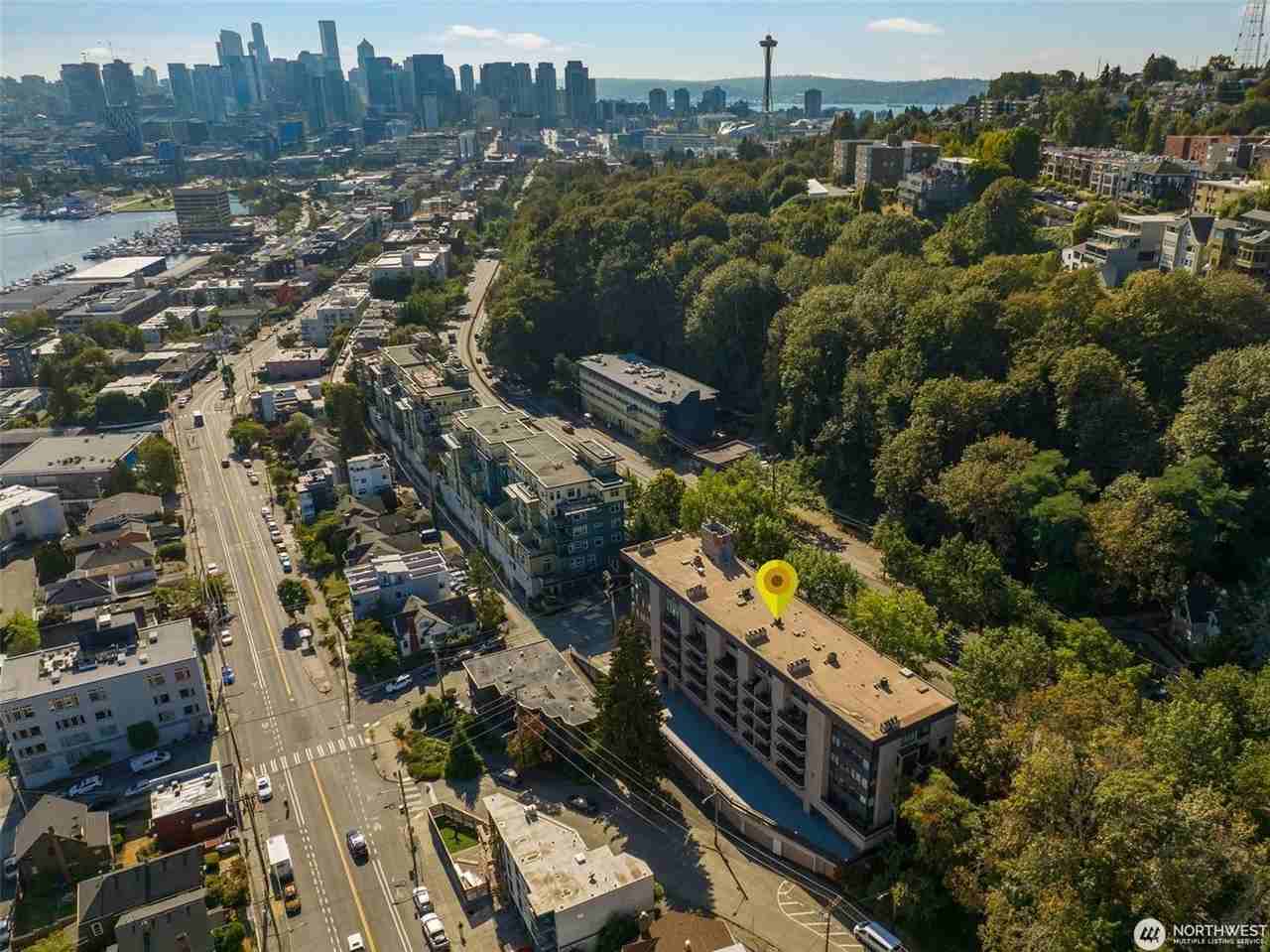 700 Crockett St #204 - Photo 2 of 19