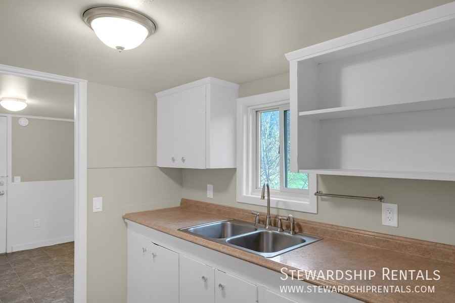 48172 Lauren Dr - Photo 5 of 16